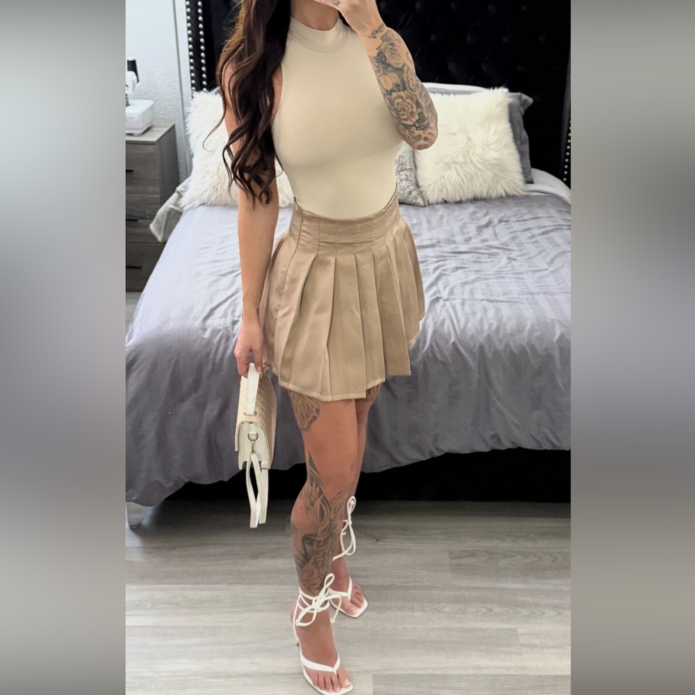 Tan Pleated Mini Skirt - Picture 2 of 2